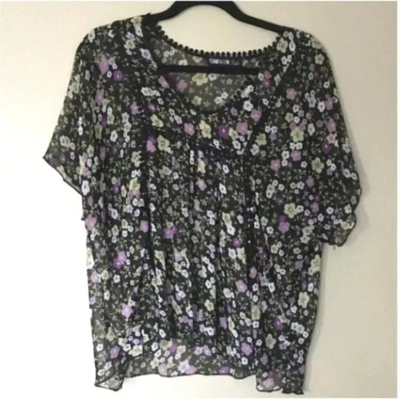 Floral Chiffon Blouse | Floral | Chiffon | Floral Print | Dark Florals - Picture 1 of 3